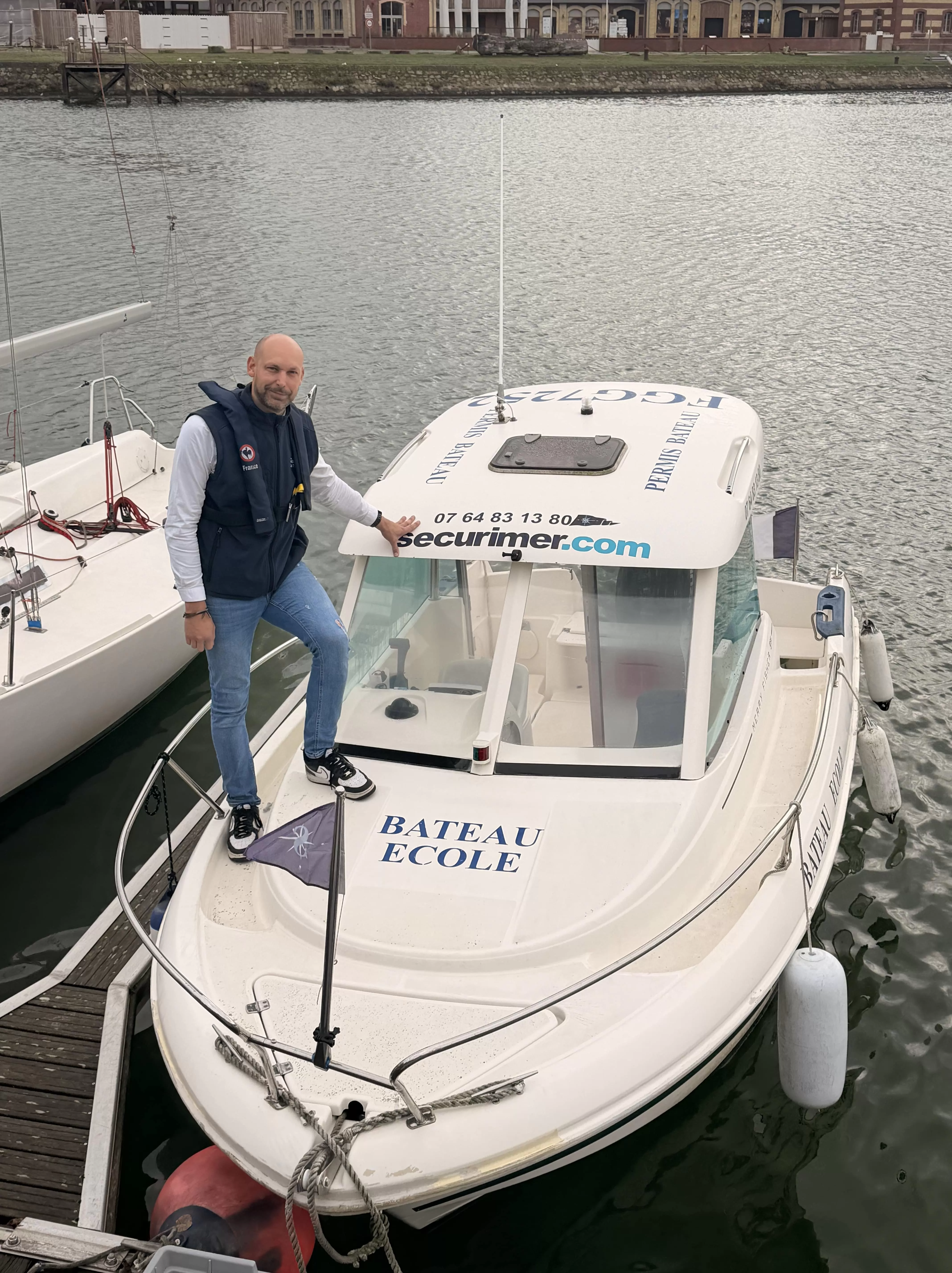 L%E2%80%99inclusivit%C3%A9%2C+valable+aussi+sur+l%E2%80%99eau L%E2%80%99inclusivit%C3%A9%2C+valable+aussi+sur+l%E2%80%99eau